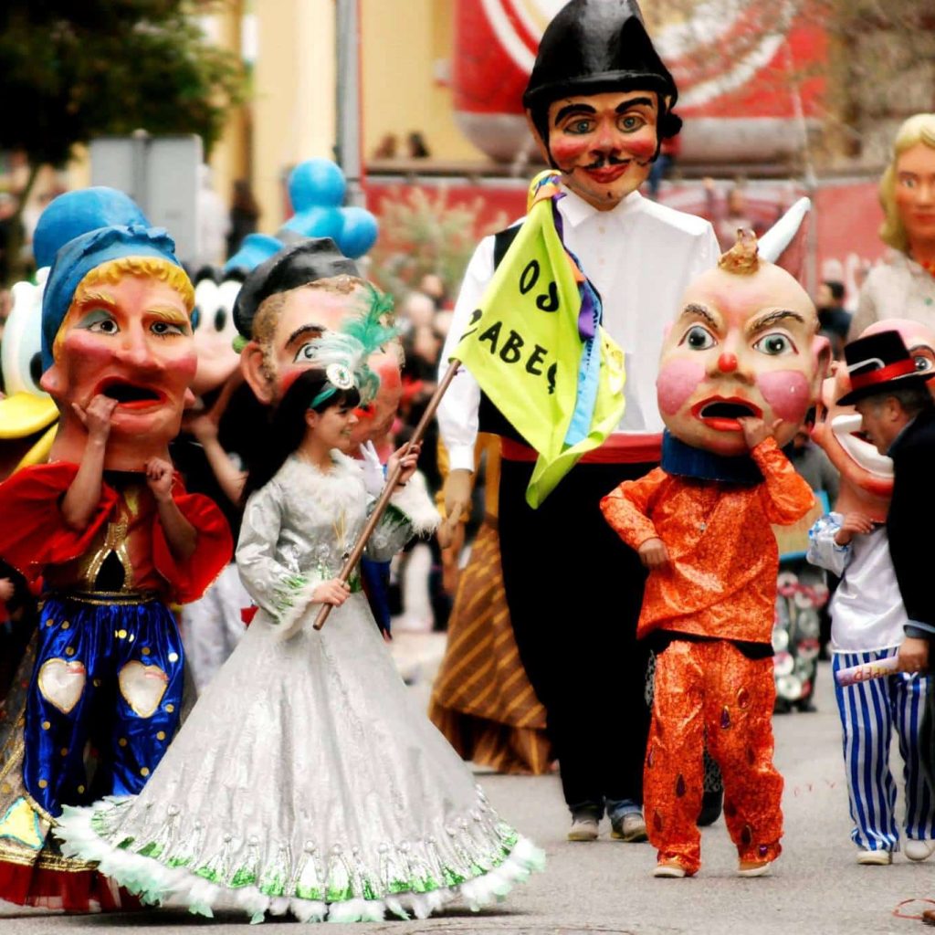 Parade au carnaval de Loures. © carnaval de Loures