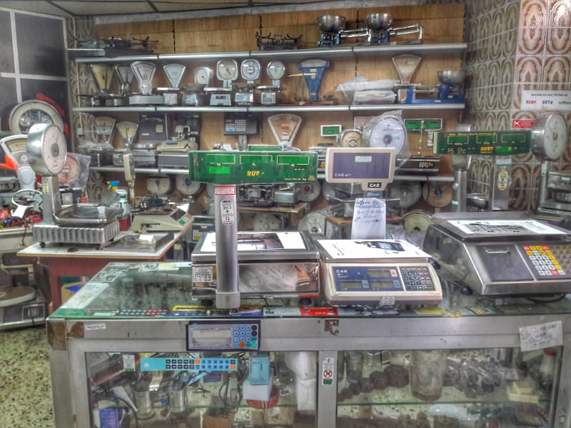 Magasin de balances historiques chez Fernando da Mouraria