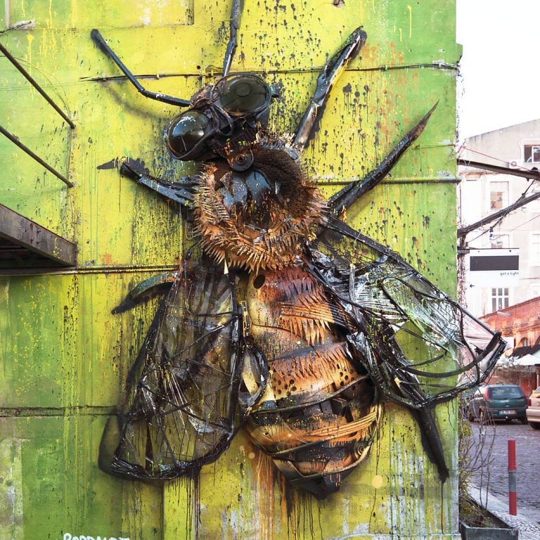 Street art dans le quartier d'Alcantara à Lisbonne réalisé par Bordalo II
