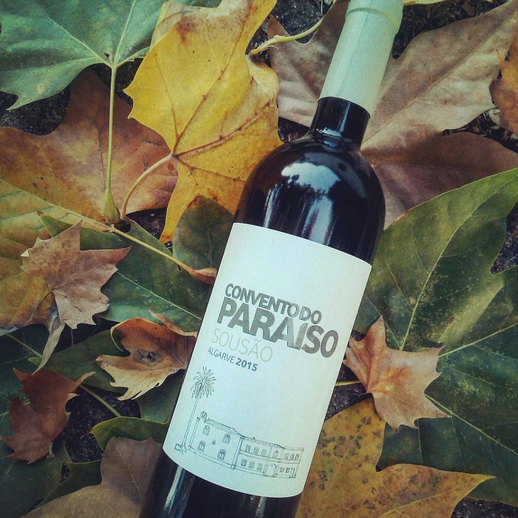 Guide des vins portugais avec le vin d'Algarve produit par Convento do Paraiso