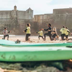Cours de surf à Lisbonne sur la plage de Carcavelos