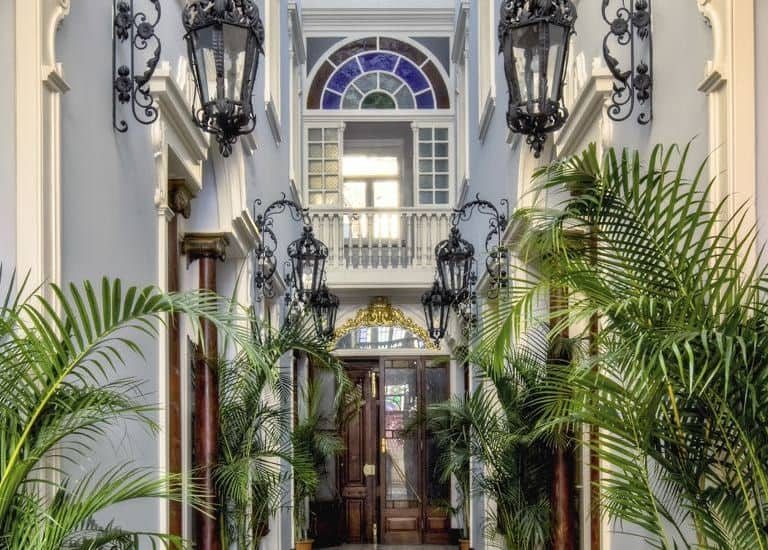 Palace 5 étoiles grand luxe situé au coeur de lisbonne dans le quartier Alfama