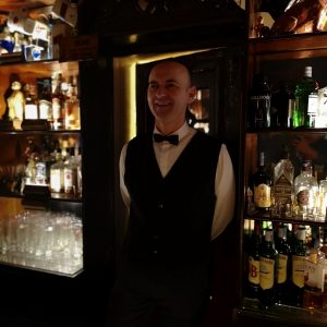 Bar procopio à Lisbonne, un speakeasy célèbre pour ses intrigues politiques pendant la guerre froide.