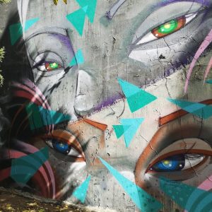 Oeuvre de street art par Utopia, sur le mur d'Amoreiras, le célèbre "Wall of Fame"à Lisbonne