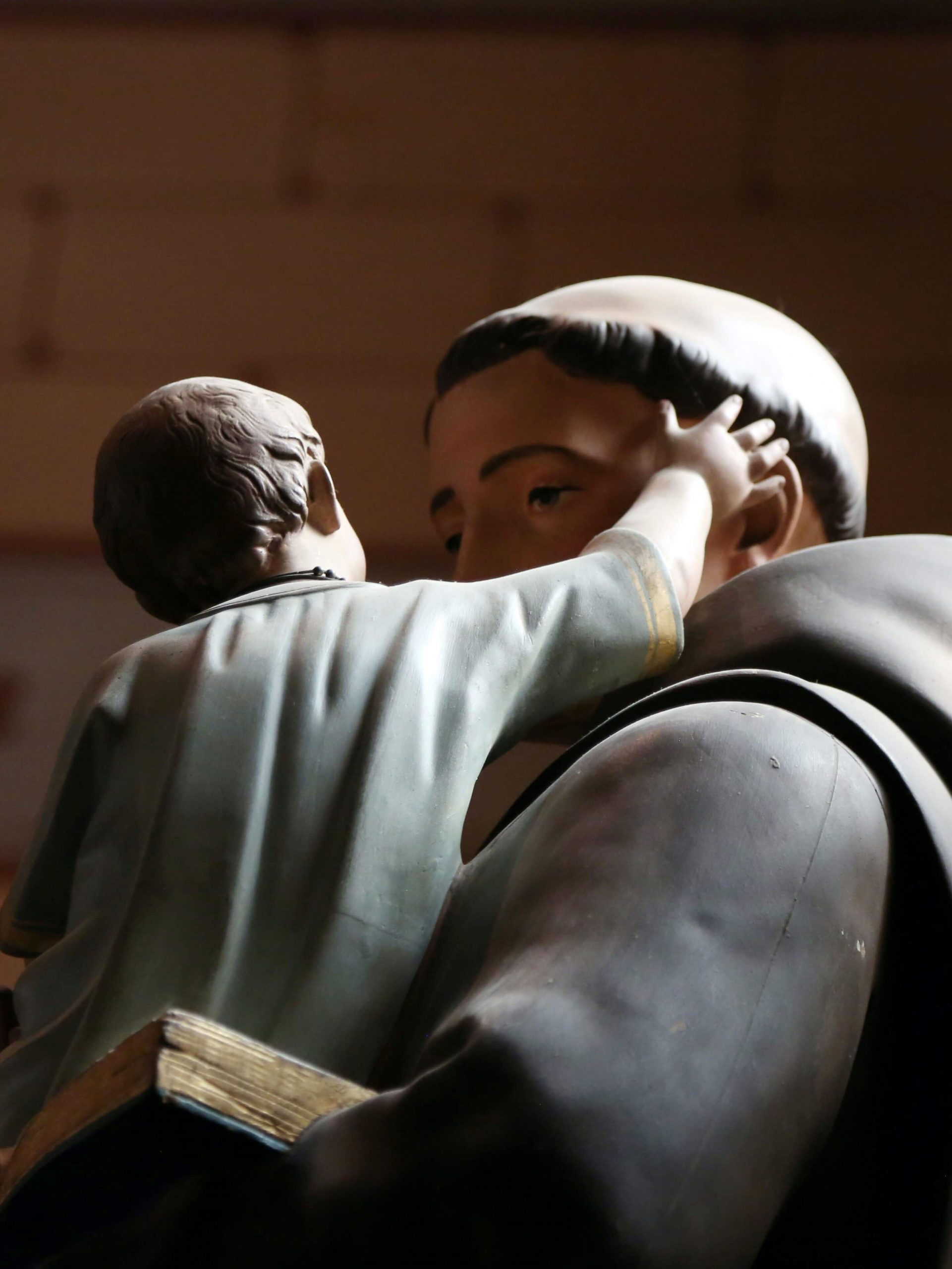 saint antoine, saint patron du portugal, fêté à lisbonne le 13 juin