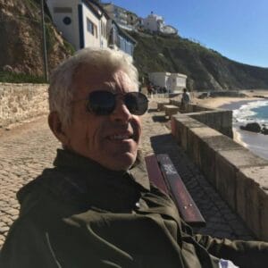 andré est le doyen des guides français de lisbonne