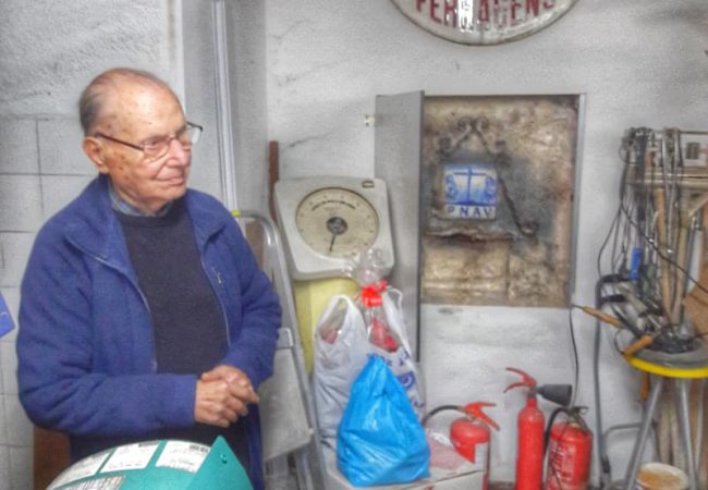 Magasin de balances historiques chez Fernando da Mouraria