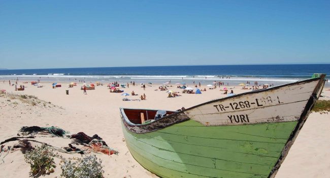 plage de caparica, les meilleures plages de lisbonne l'été